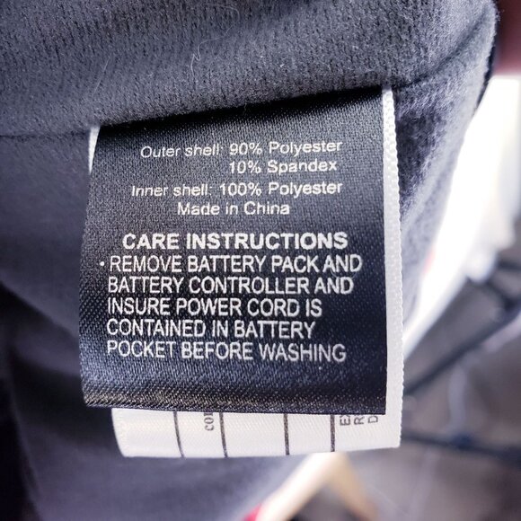 Milwaukee M12 2X Heated Gear Red Jacket With Zippered Pockets & Adjustable Cuffs - Picture 11 of 14